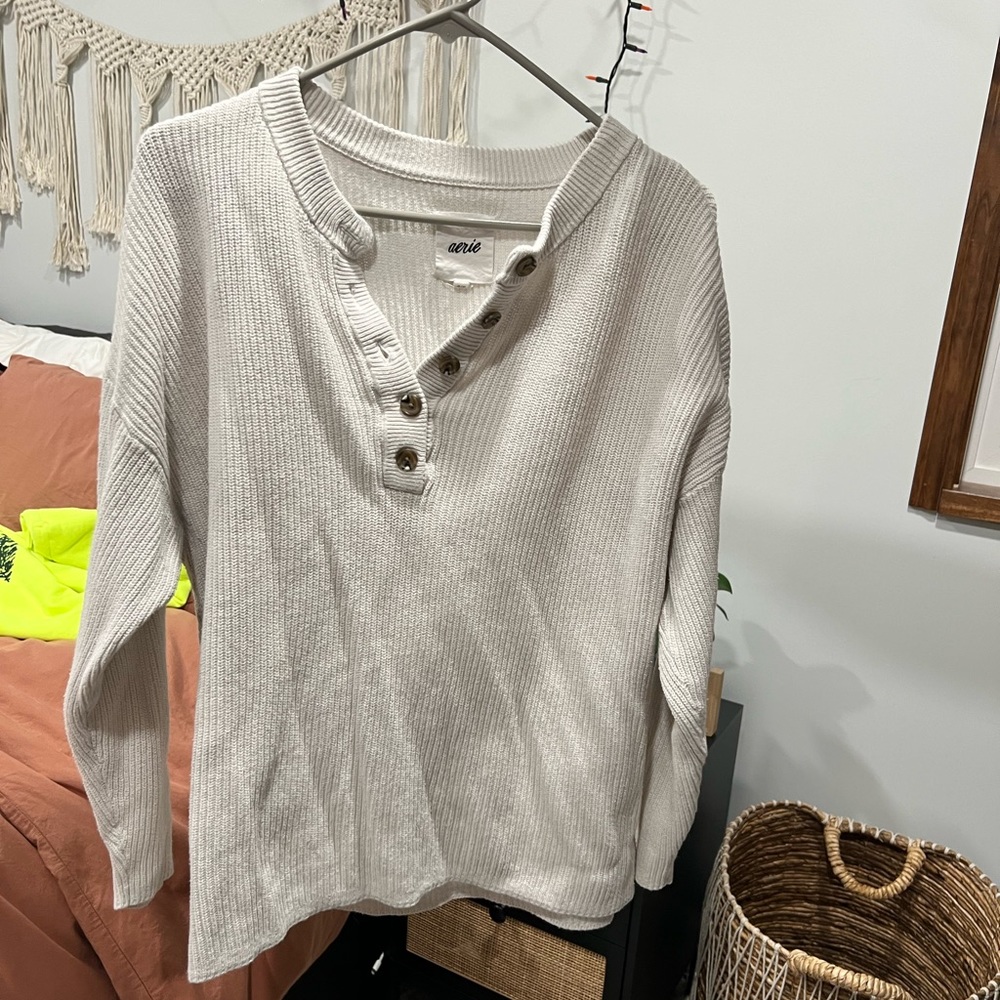 Aerie sweater